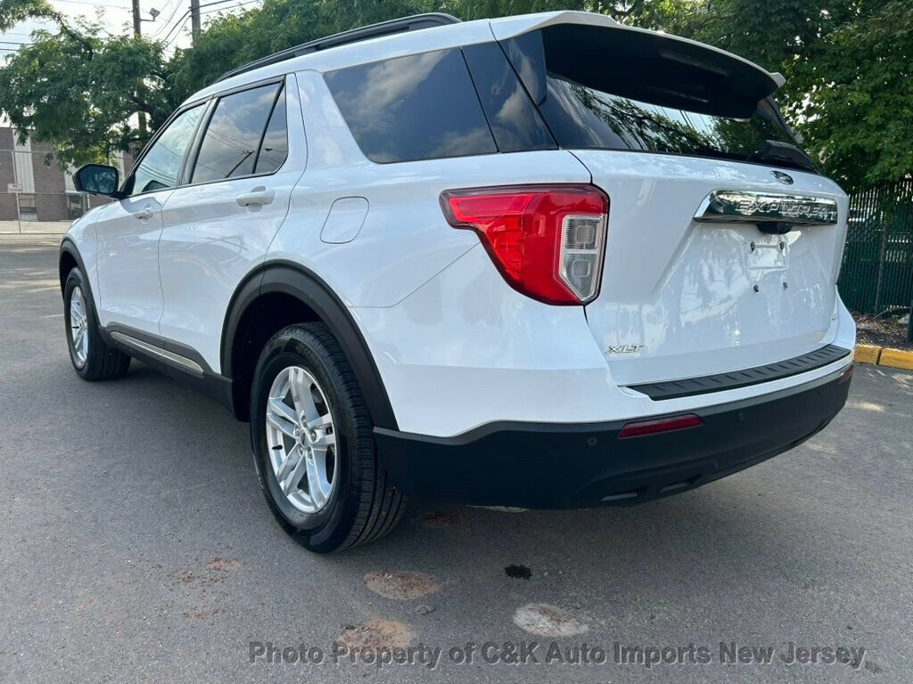 Used 2022 Ford Explorer XLT AWD/4WD image 14