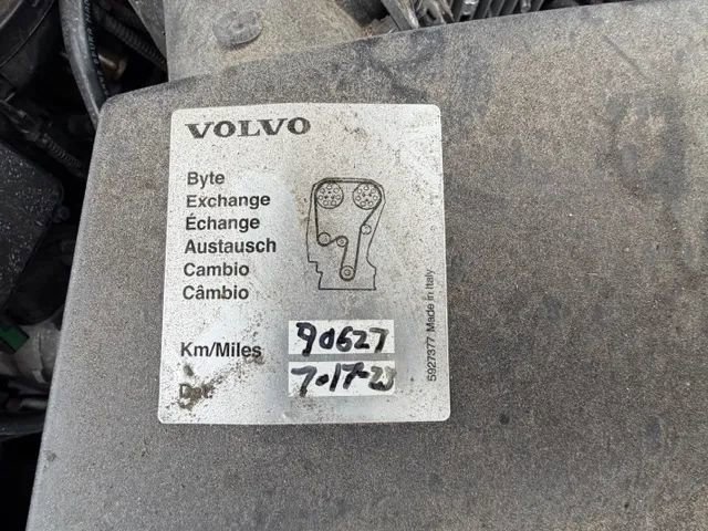 Used 2016 Volvo XC90 T6 Momentum w/ Protection Package Plus image 28