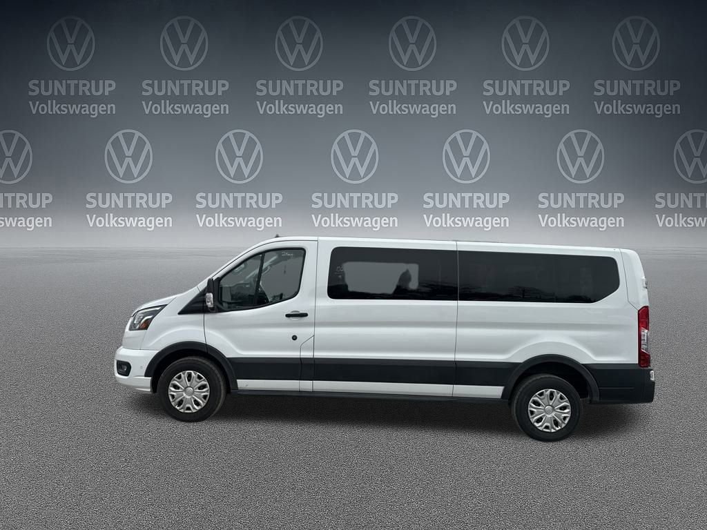 Used 2023 Ford Transit 350 XLT image 36