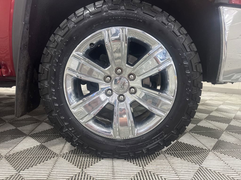 Used 2018 GMC Sierra 1500 SLT AWD/4WD image 47
