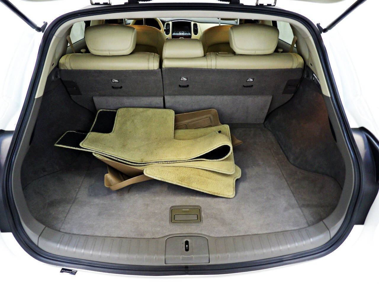 Used 2015 INFINITI QX50 Journey w/ Premium Package AWD/4WD image 13