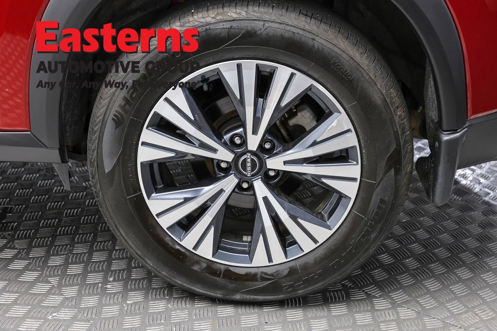 Used 2023 Nissan Rogue SV w/ SV Premium B Package AWD/4WD image 8