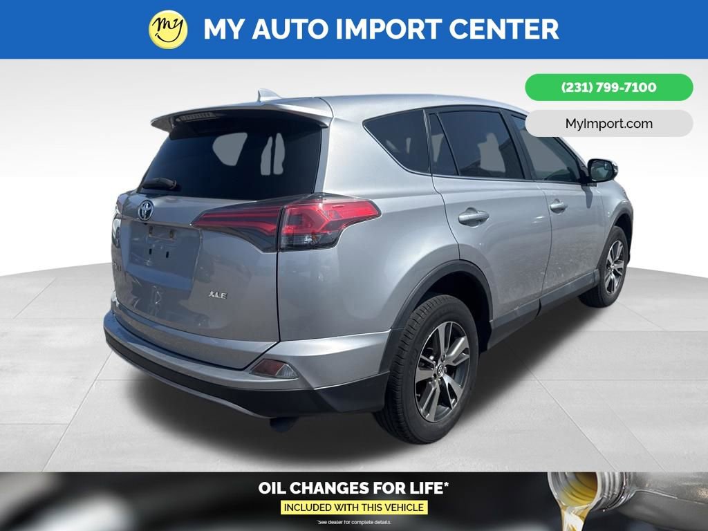 Used 2018 Toyota RAV4 XLE image 5
