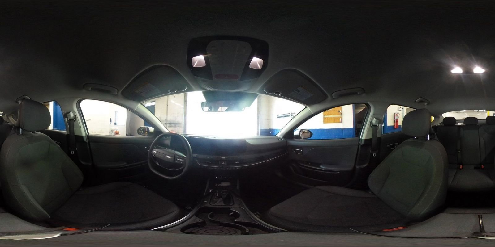 Used 2025 Kia K4 FWD image 38