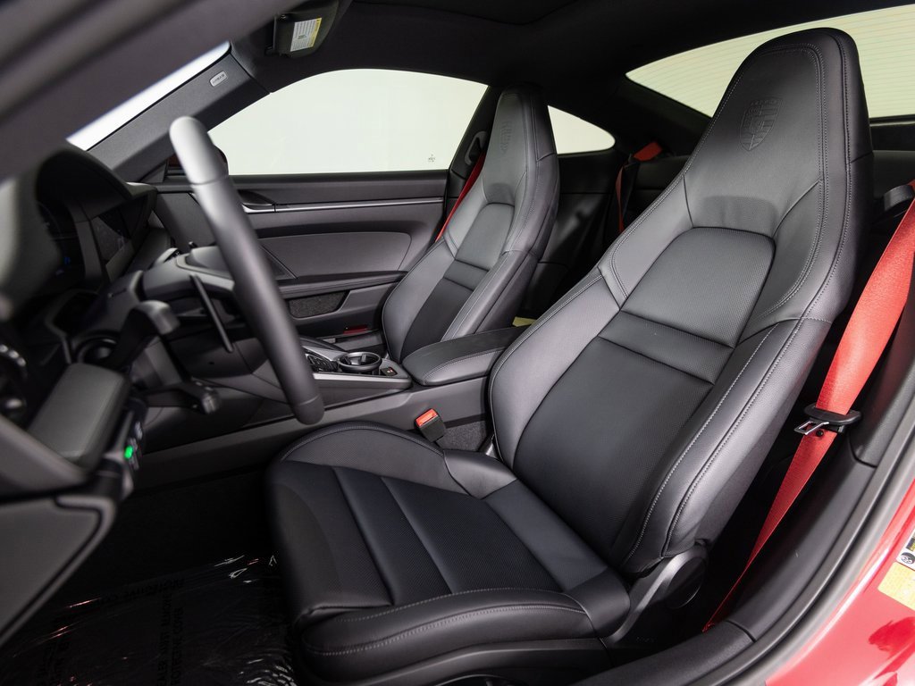 Certified 2025 Porsche 911 Carrera image 5