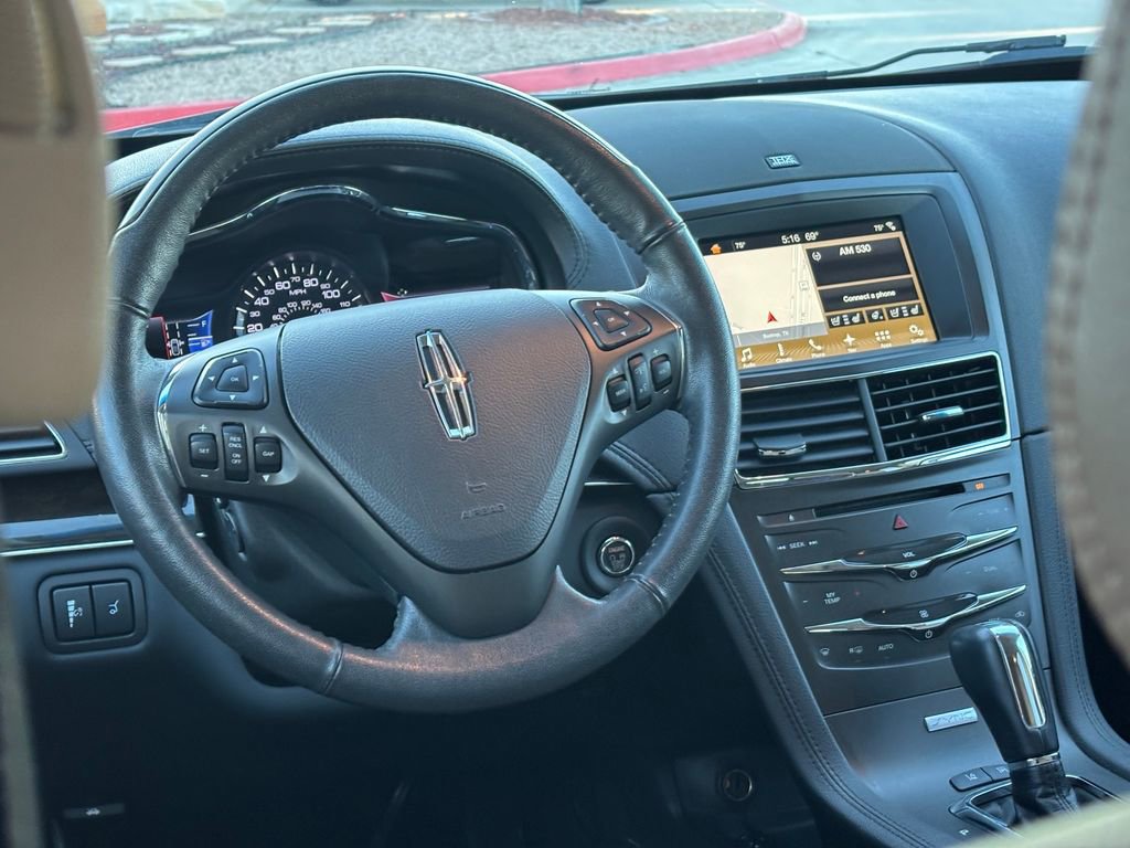 Used 2018 Lincoln MKT AWD w/ Technology Package image 30