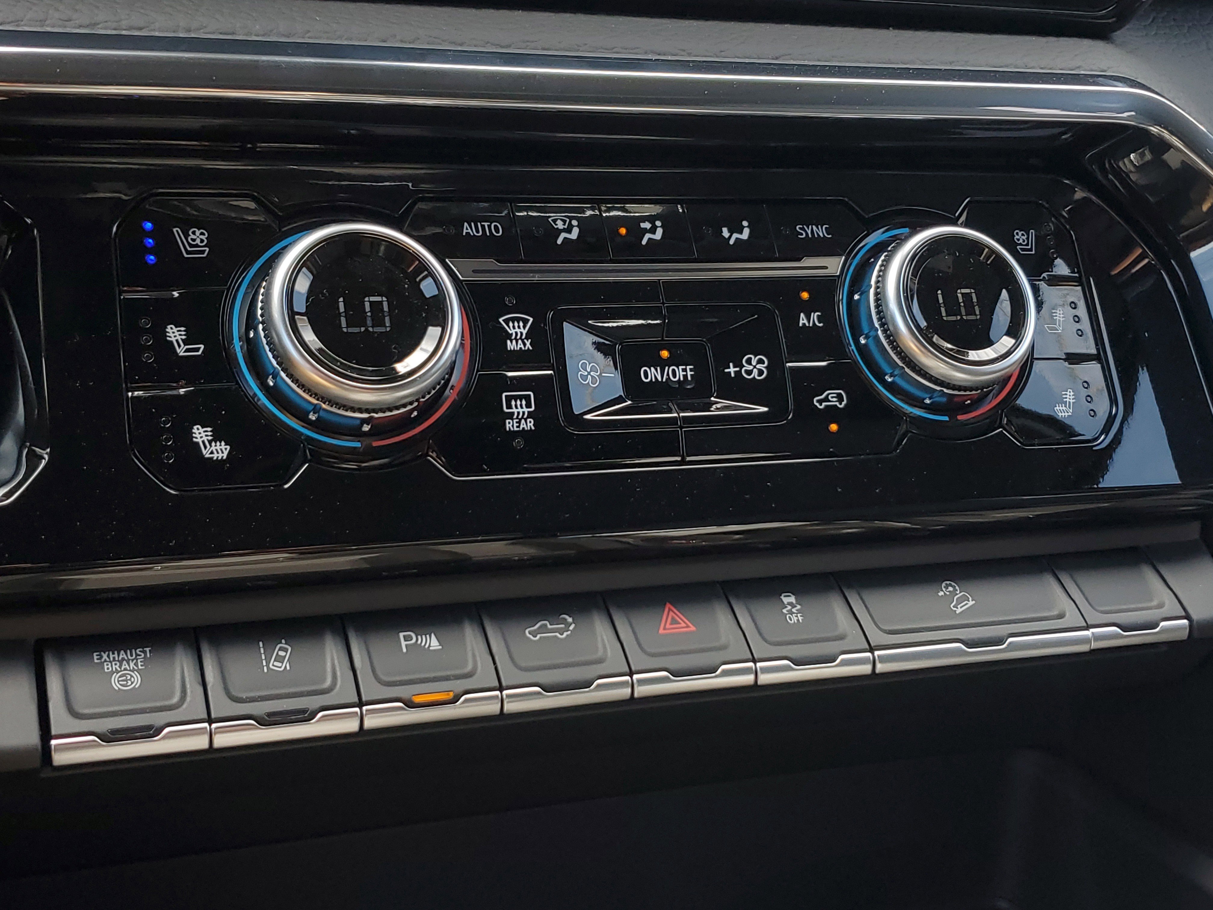 New 2025 GMC Sierra 2500 Denali image 29