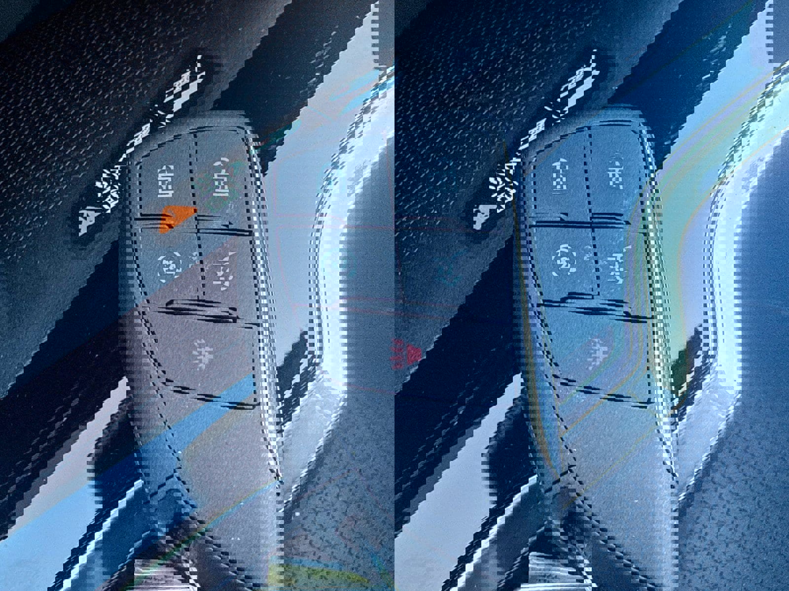 New 2026 Chevrolet Traverse LT w/ Midnight/Sport Edition AWD/4WD image 64