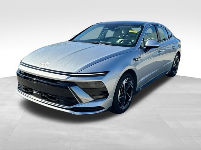 Certified 2025 Hyundai Sonata SEL FWD image 4