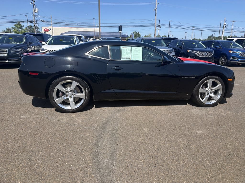 Used 2010 Chevrolet Camaro SS w/ RS Package RWD image 7