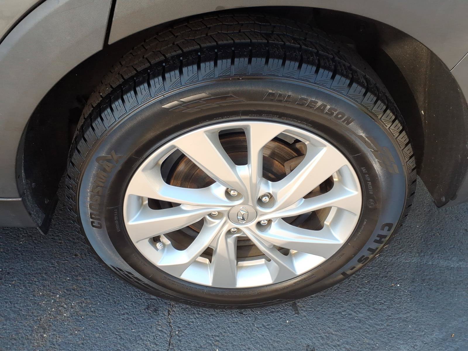Used 2019 Hyundai Tucson Value AWD/4WD image 8