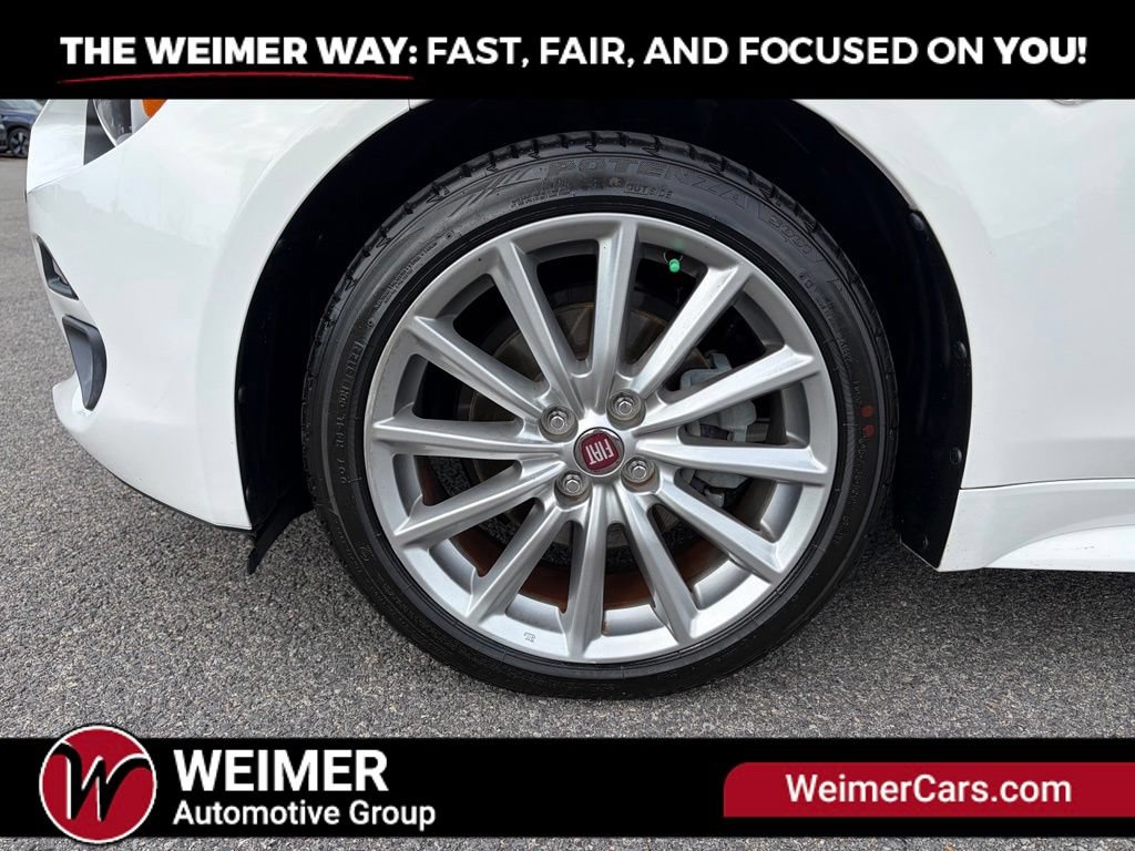 Used 2017 FIAT 124 Spider Lusso RWD image 11