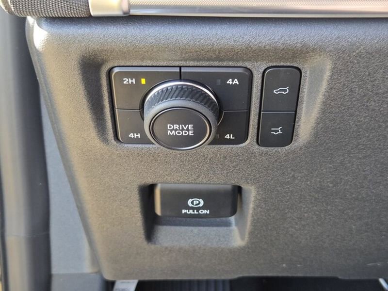 New 2026 Ford Expedition Platinum w/ Driver's Package image 26