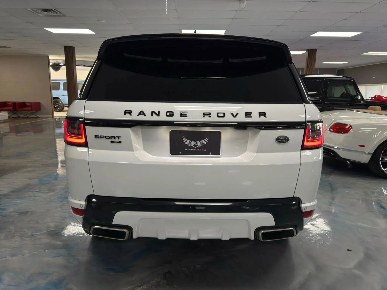 Used 2019 Land Rover Range Rover HSE AWD/4WD image 6