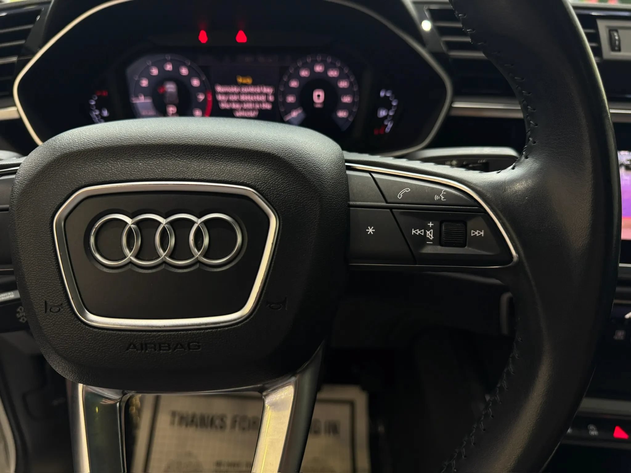 Used 2019 Audi Q3 2.0T Premium w/ Convenience Package AWD/4WD image 16