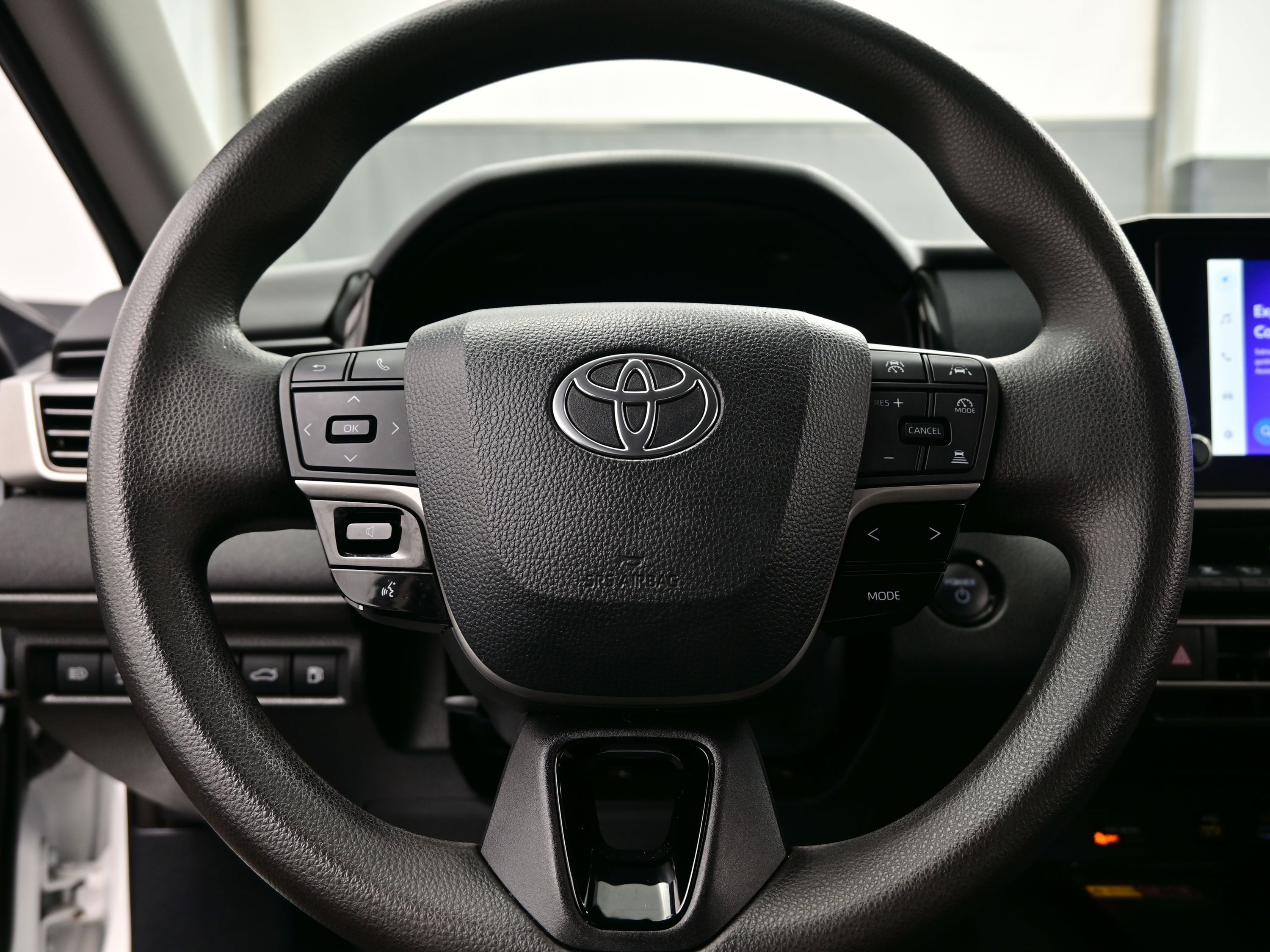 Used 2025 Toyota Camry LE image 22