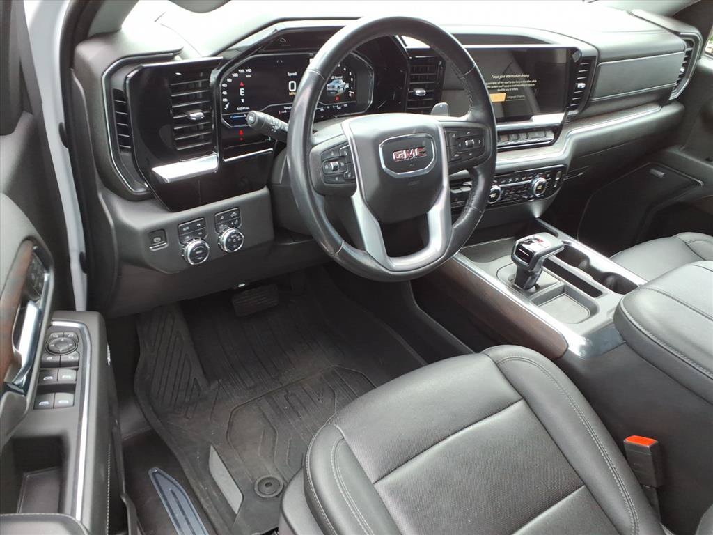 Used 2023 GMC Sierra 1500 SLT w/ SLT Premium Plus Package AWD/4WD image 20