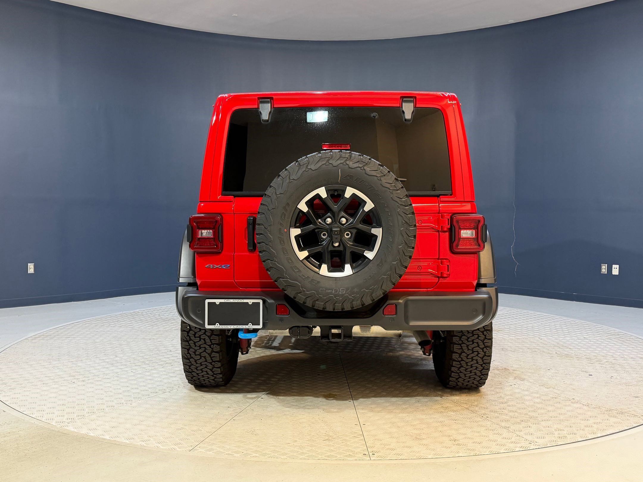 Used 2024 Jeep Wrangler Unlimited Rubicon 4xe w/ Safety Group image 10