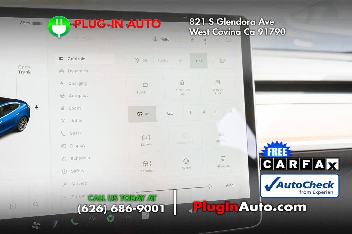 Used 2019 Tesla Model 3 Standard Range Plus image 19