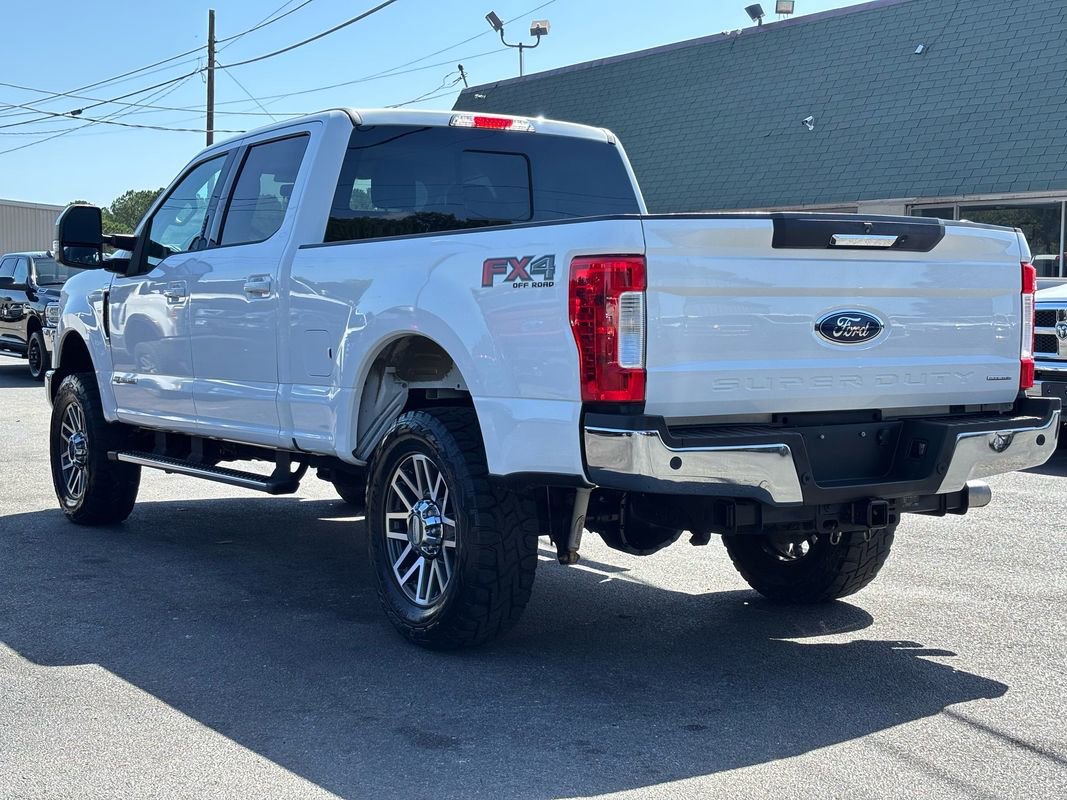 Used 2017 Ford F250 Lariat w/ Lariat Value Package image 5