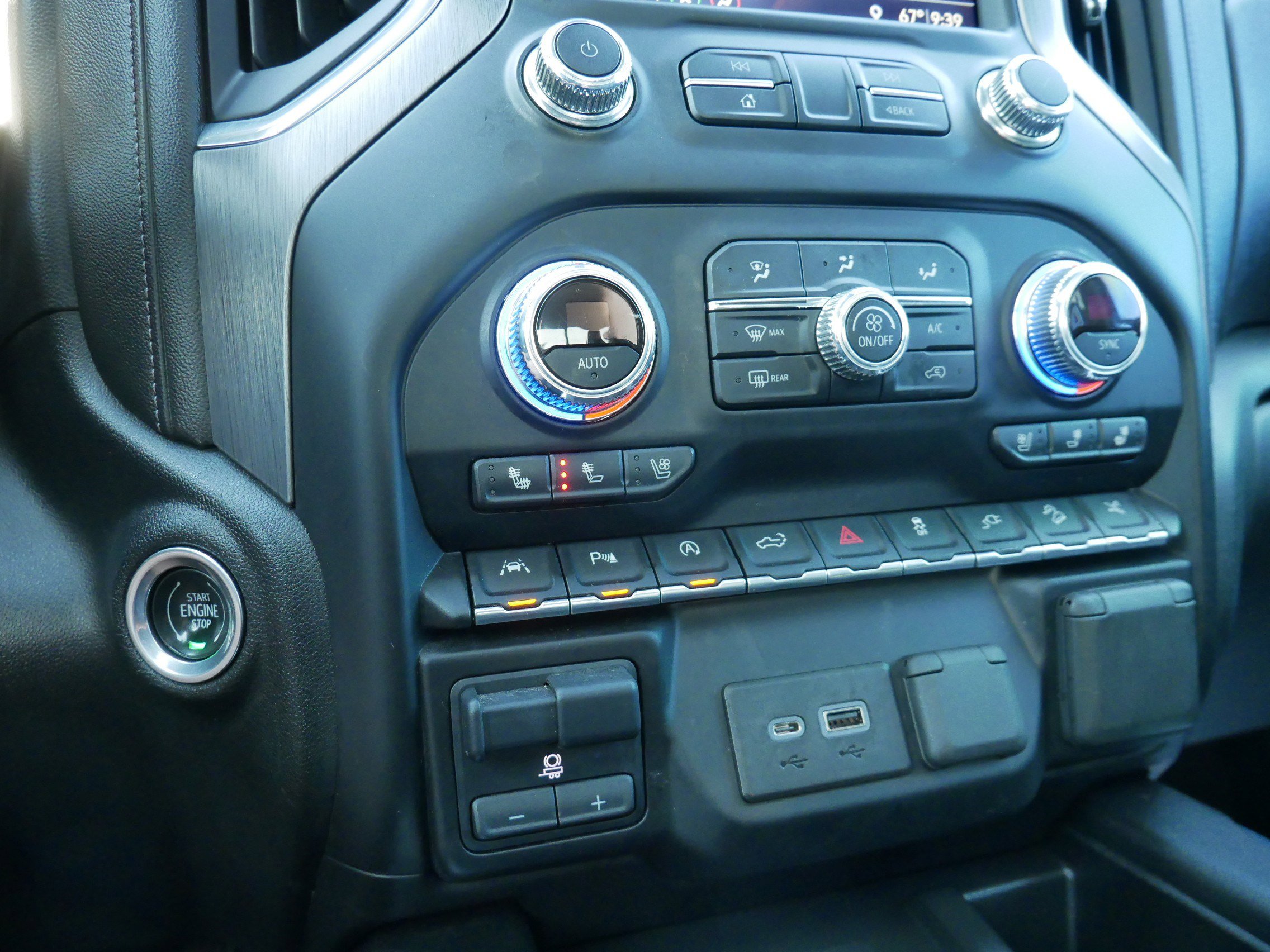 Used 2019 GMC Sierra 1500 Denali image 29