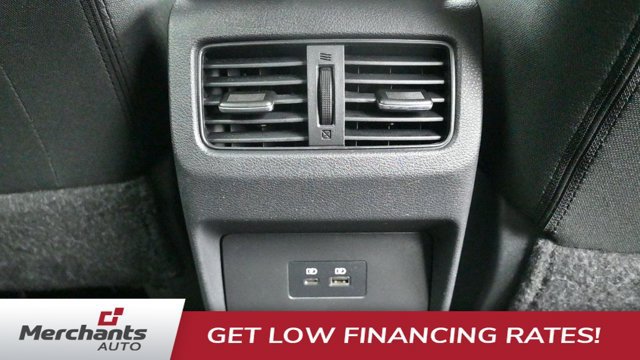 Used 2023 Nissan Rogue SV AWD/4WD image 16