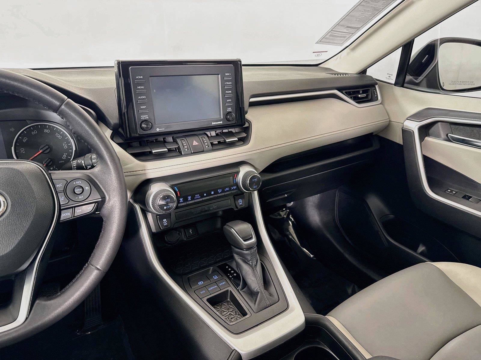 Certified 2021 Toyota RAV4 XLE Premium FWD image 32