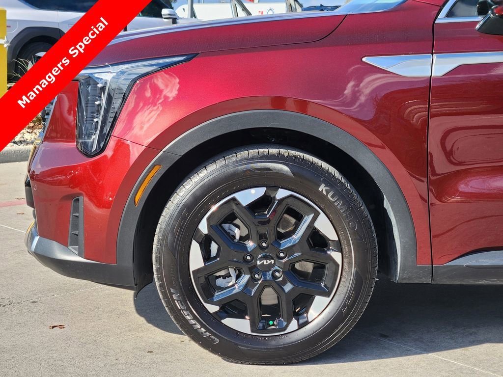 New 2025 Kia Sorento S image 5