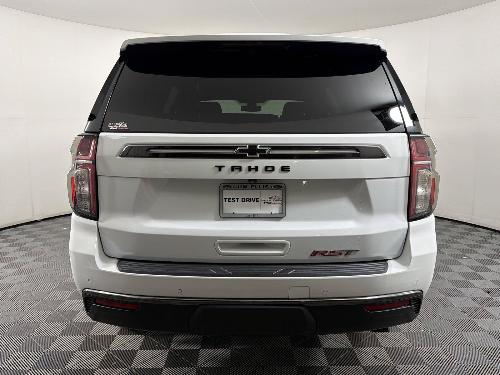 Used 2022 Chevrolet Tahoe RST RWD image 5
