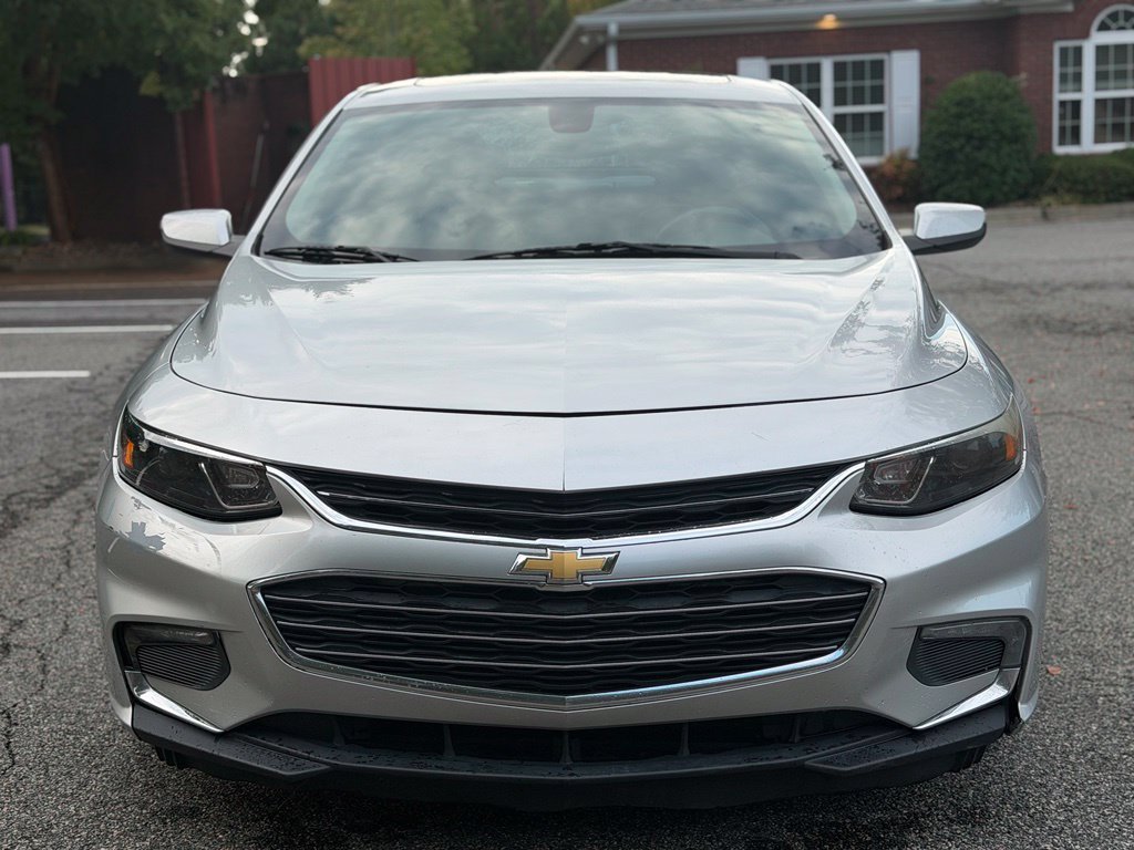 Used 2016 Chevrolet Malibu LT w/ Leather Package FWD image 8