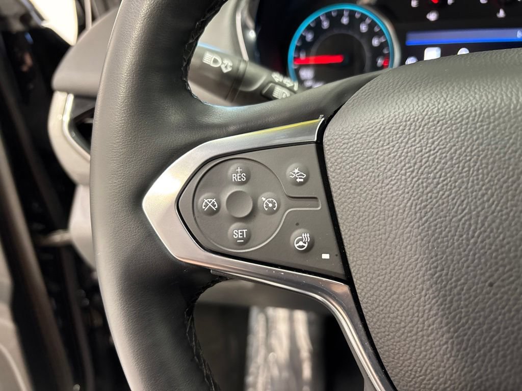 Used 2023 Chevrolet Traverse LT w/ LT Premium Package AWD/4WD image 15