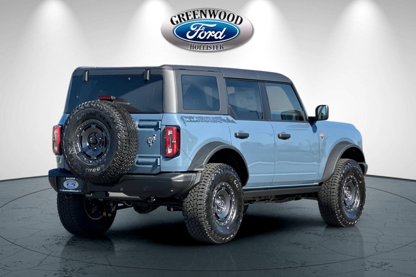 New 2025 Ford Bronco Badlands w/ Sasquatch Package image 4