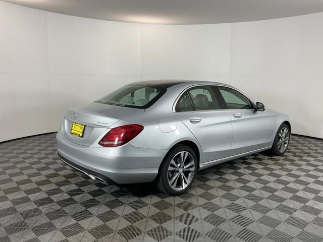 Used 2016 Mercedes-Benz C 300 4MATIC Sedan image 5