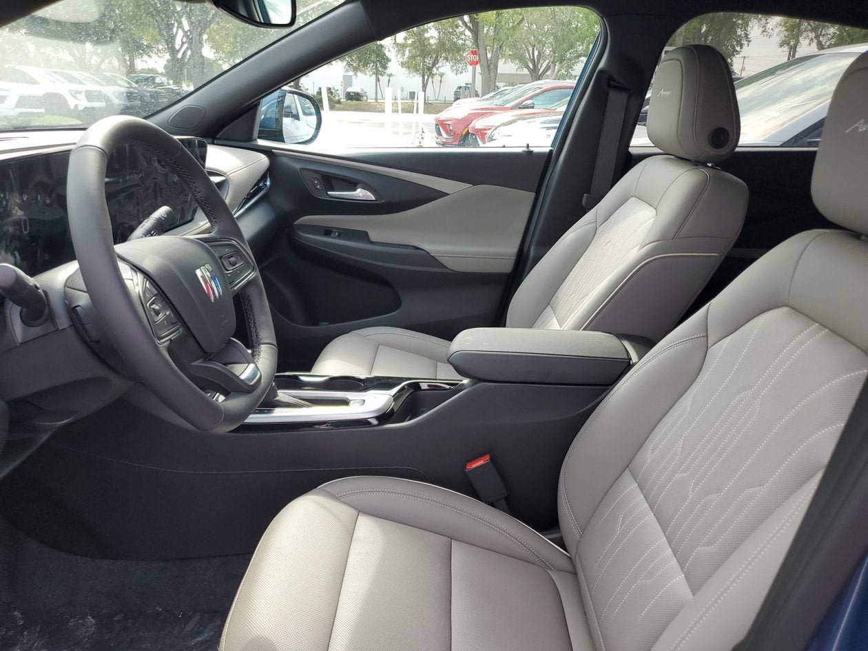 New 2026 Buick Envista Avenir FWD image 18