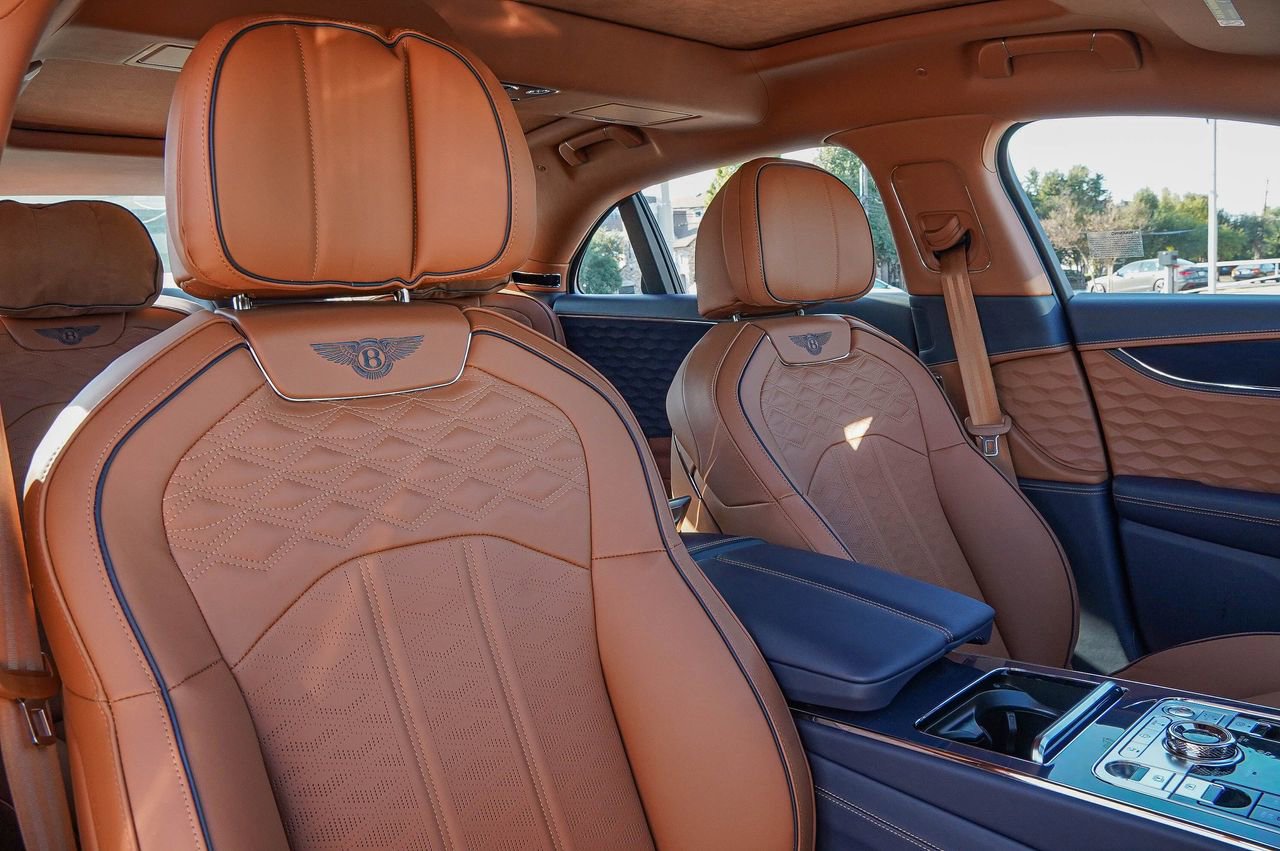 New 2026 Bentley Flying Spur Plug-In Hybrid AWD/4WD image 45
