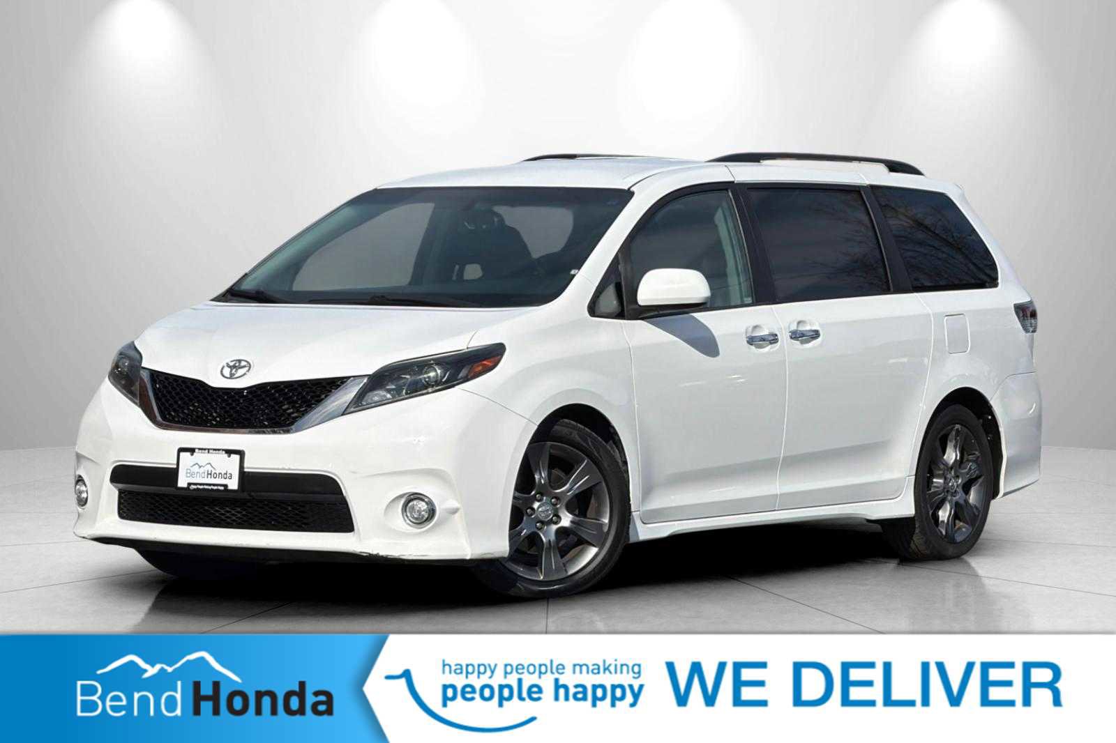 Used 2015 Toyota Sienna SE