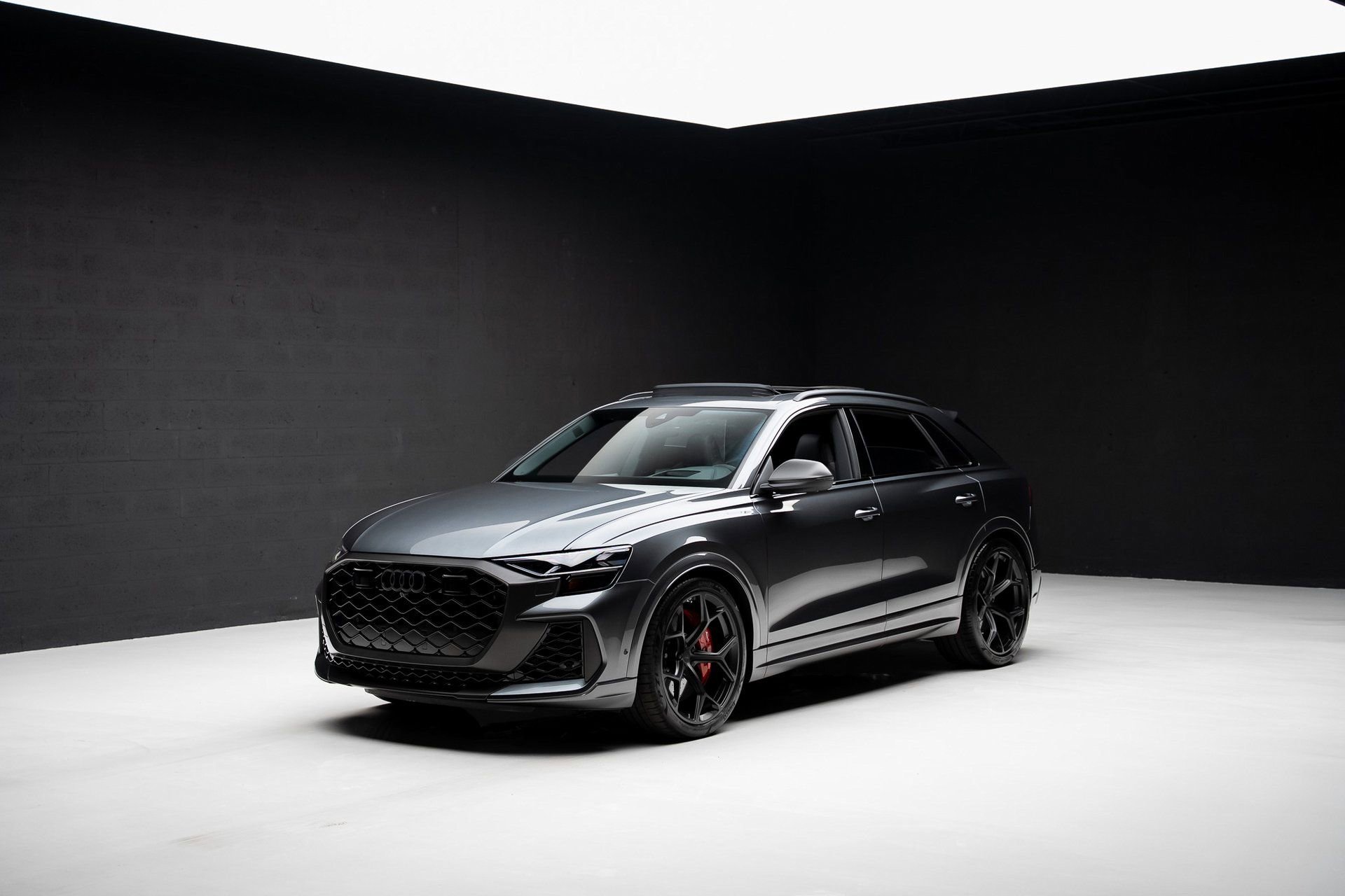 Used 2026 Audi RS Q8 performance image 4