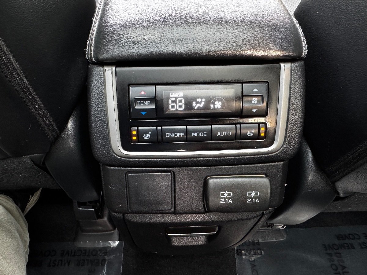 Used 2020 Subaru Ascent Limited w/ Technology Package AWD/4WD image 31