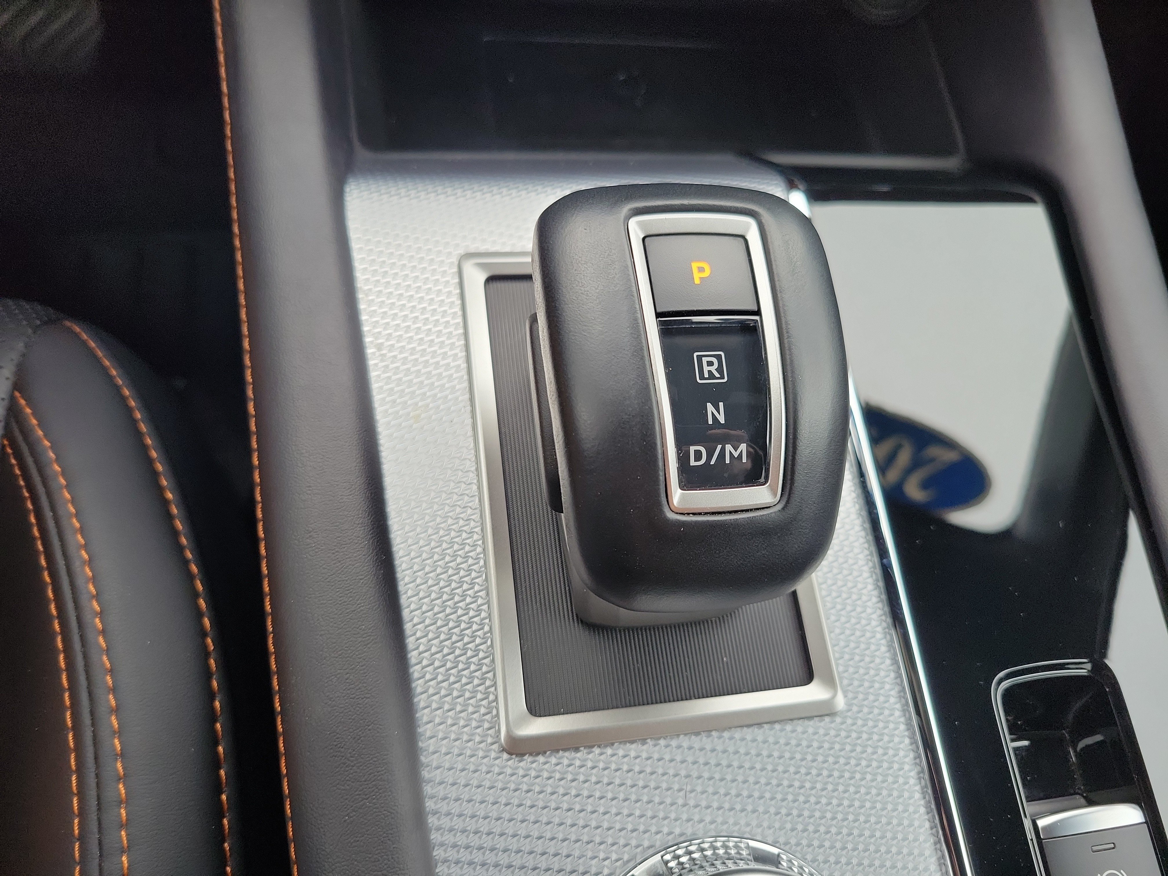 Used 2024 Mitsubishi Outlander SEL FWD image 30