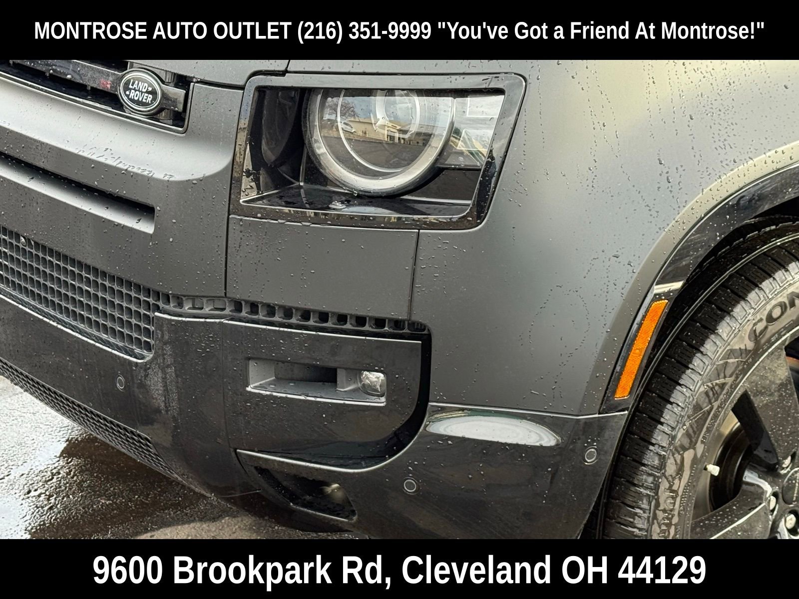 New 2026 Land Rover Defender 110 X-Dynamic SE image 9