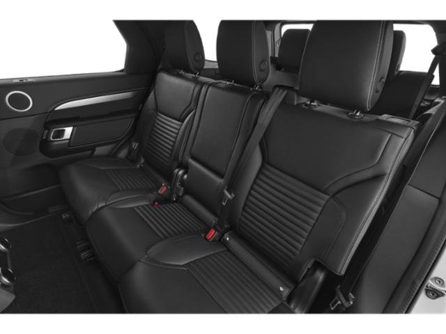 Certified 2024 Land Rover Discovery Dynamic SE image 16