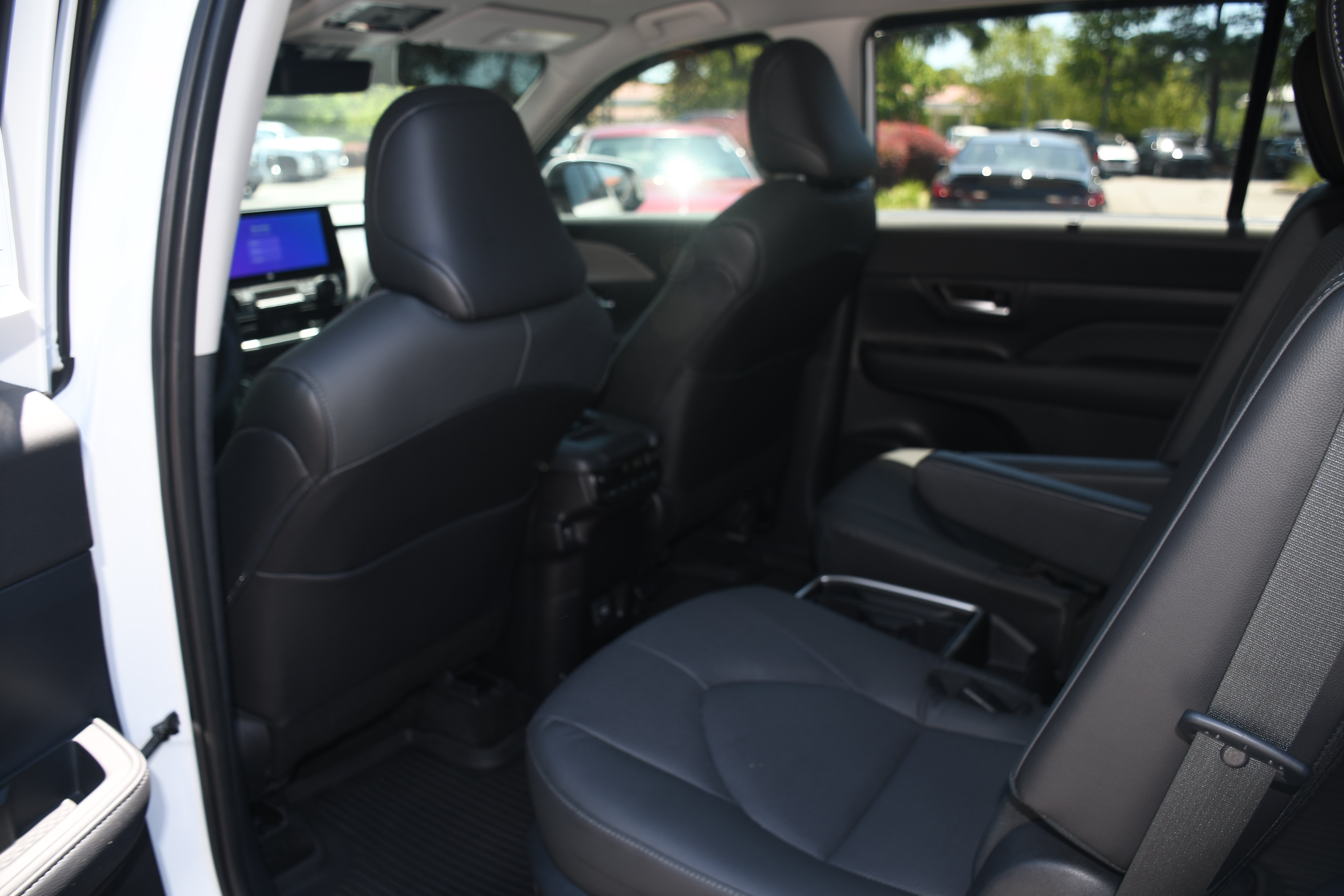 Certified 2025 Toyota Grand Highlander AWD Hybrid image 16