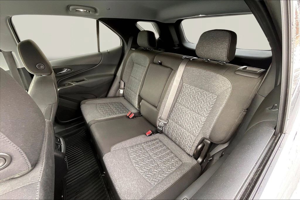 Used 2023 Chevrolet Equinox LT image 25