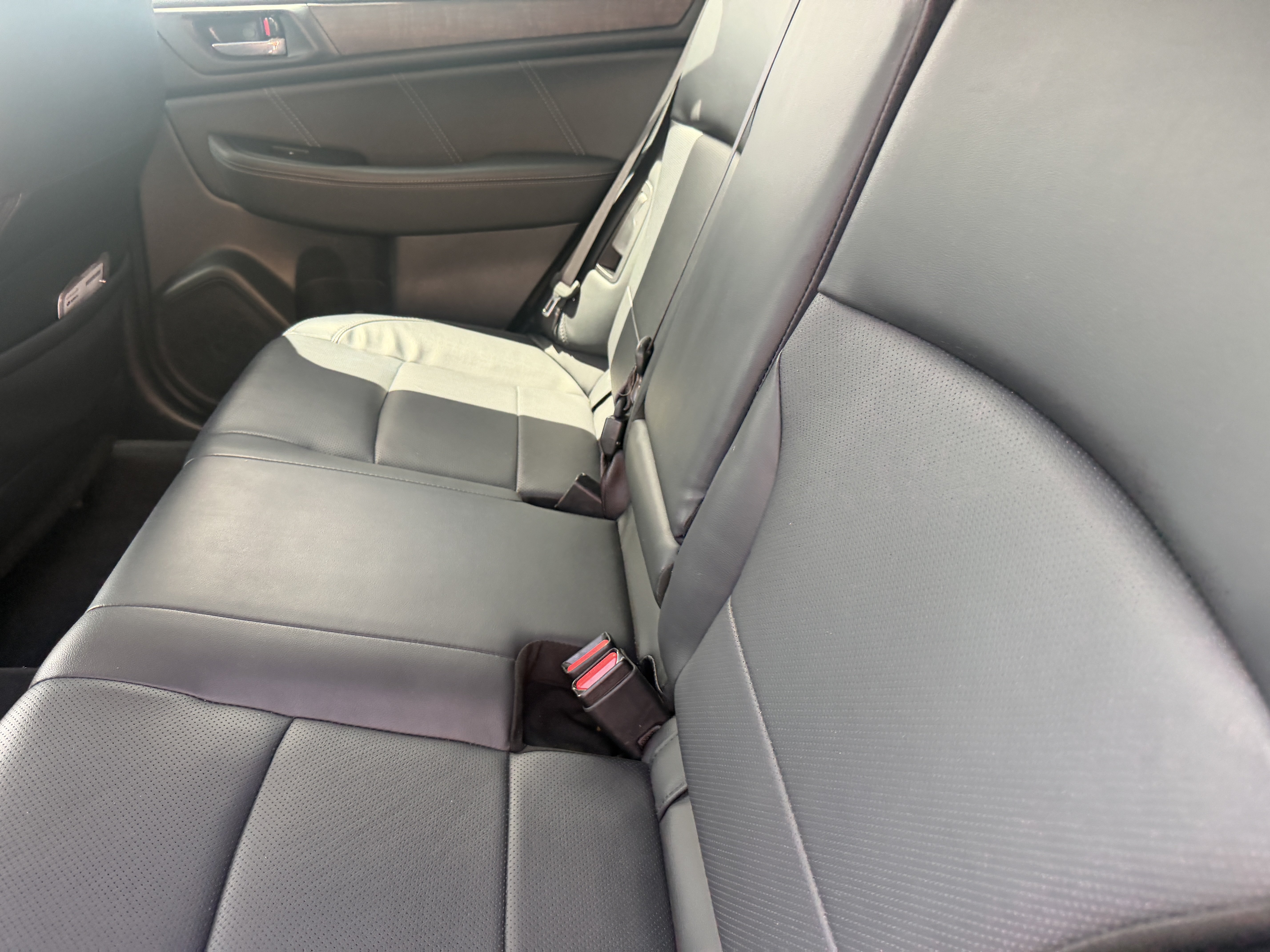 Used 2019 Subaru Outback 2.5i Limited AWD/4WD image 15