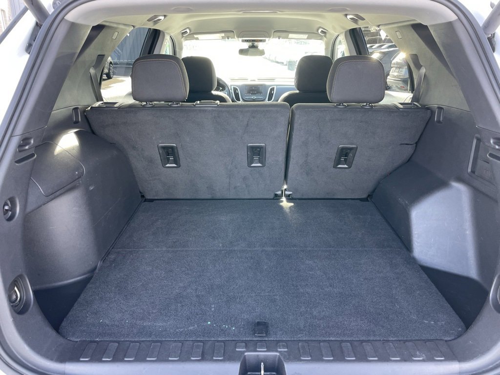Used 2024 Chevrolet Equinox LT image 30