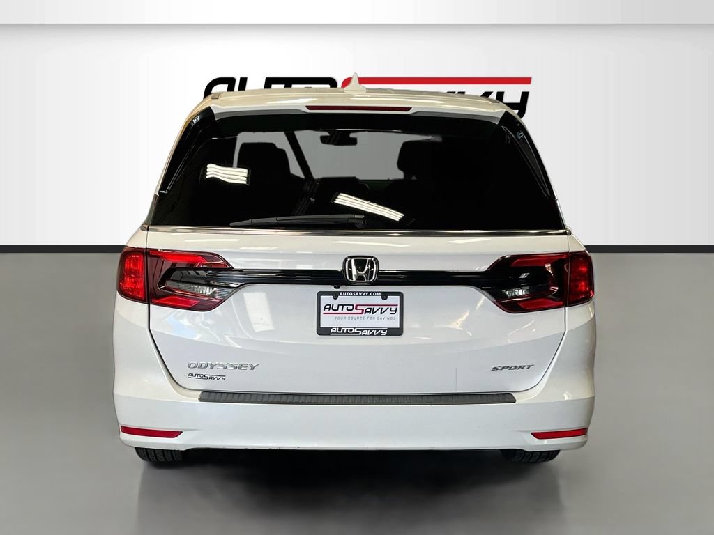 Used 2024 Honda Odyssey Sport image 6