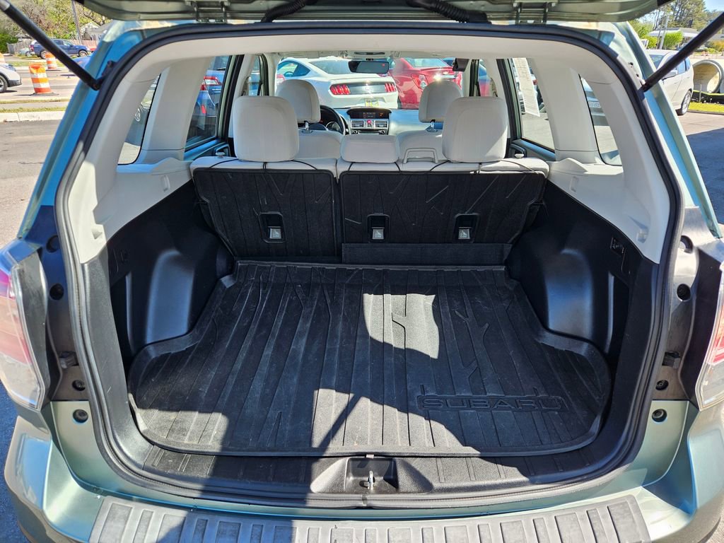 Used 2018 Subaru Forester 2.5i w/ Alloy Wheel Package image 20