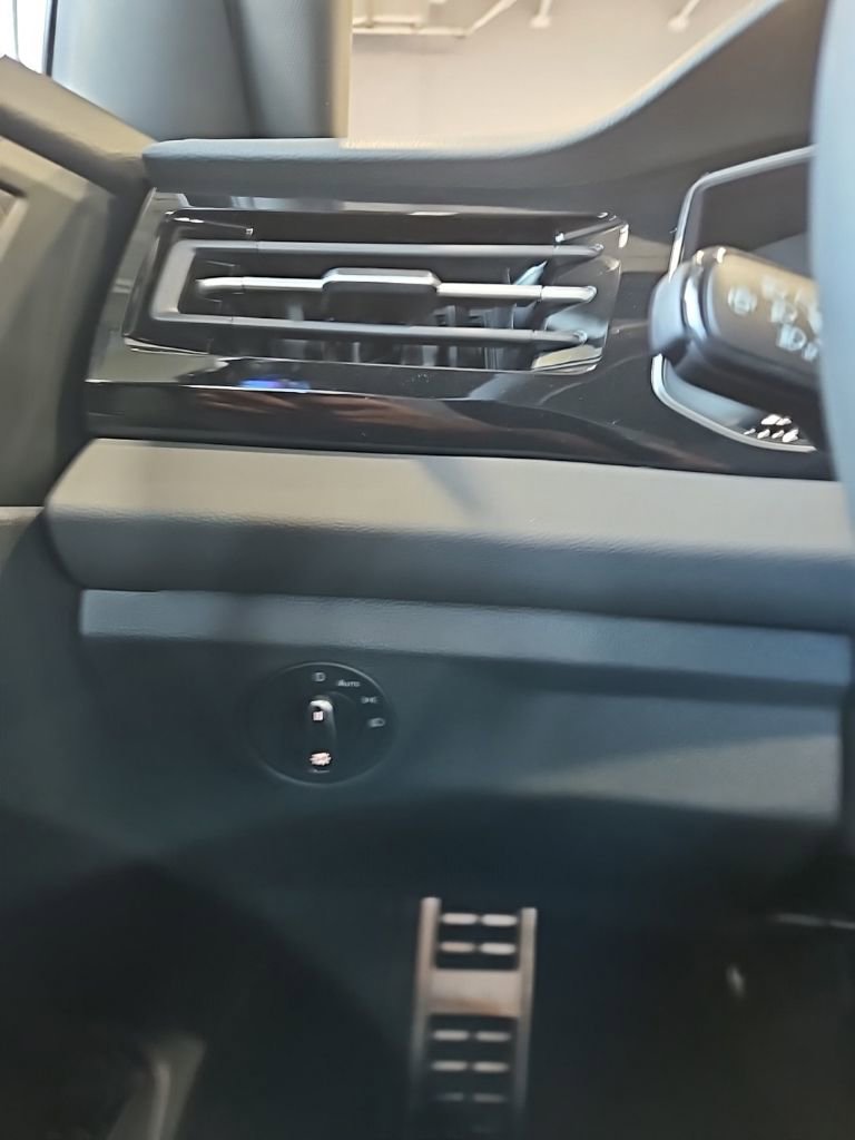 New 2026 Volkswagen Jetta Sport FWD image 34