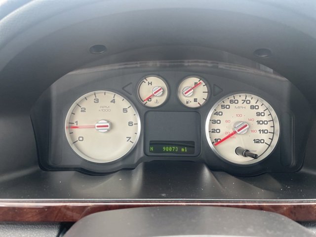 Used 2005 Ford Five Hundred Limited image 21