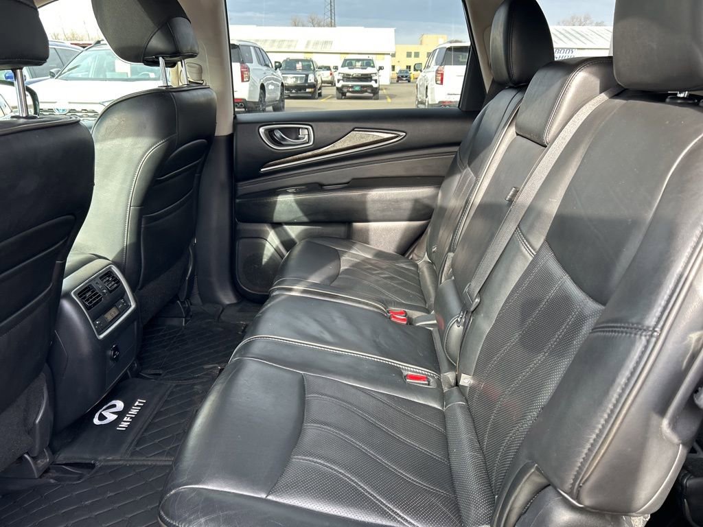 Used 2015 INFINITI QX60 AWD w/ Premium Package image 28